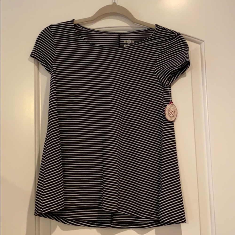 NWT! Girls top Sz. 7-8